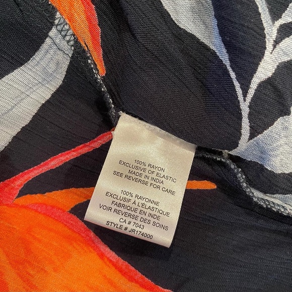 PATRONS of PEACE | Floral Kimono Cardigan - Picture 8 of 8